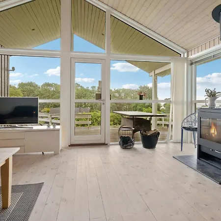 Awesome In Sydals With Kitchen 度假居 Sarup